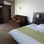 Logis Des Portes De Meuse Отель