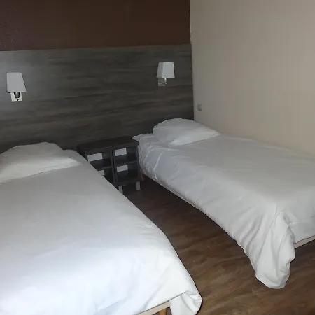 Hotel Logis Des Portes De Meuse