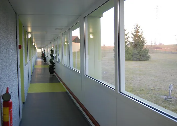 Hotel Logis Des Portes De Meuse