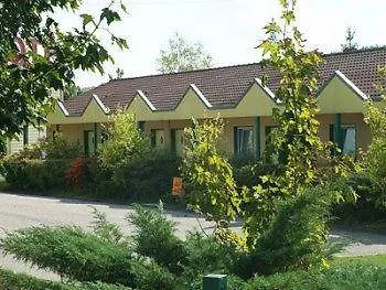 Logis Des Portes De Meuse Hotel 2*