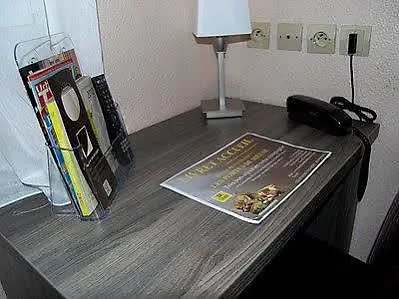 Hotel Logis Des Portes De Meuse